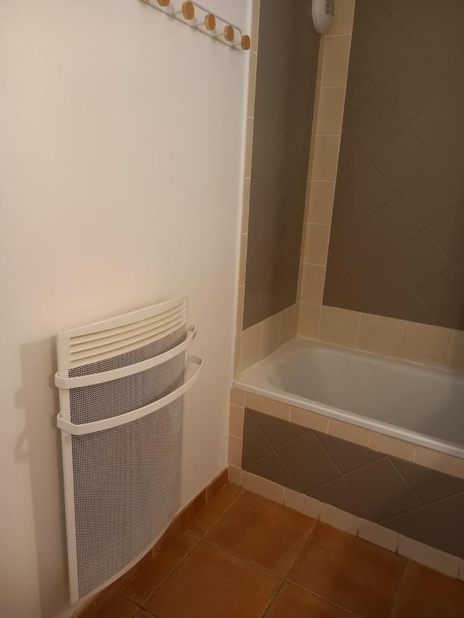 Appartement cosy pour un séjour bien-être Saumane-de-Vaucluse Exterior foto